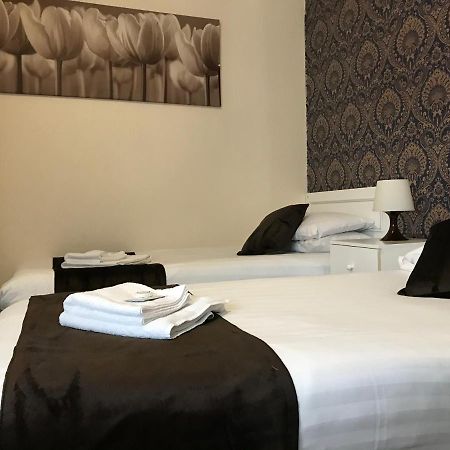 The Feathers Hotel Blackpool Buitenkant foto