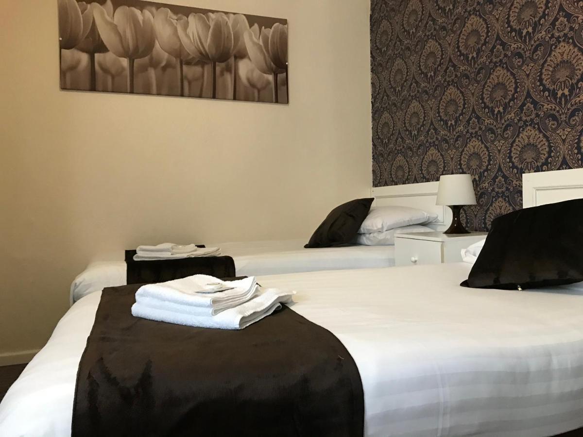 The Feathers Hotel Blackpool Buitenkant foto