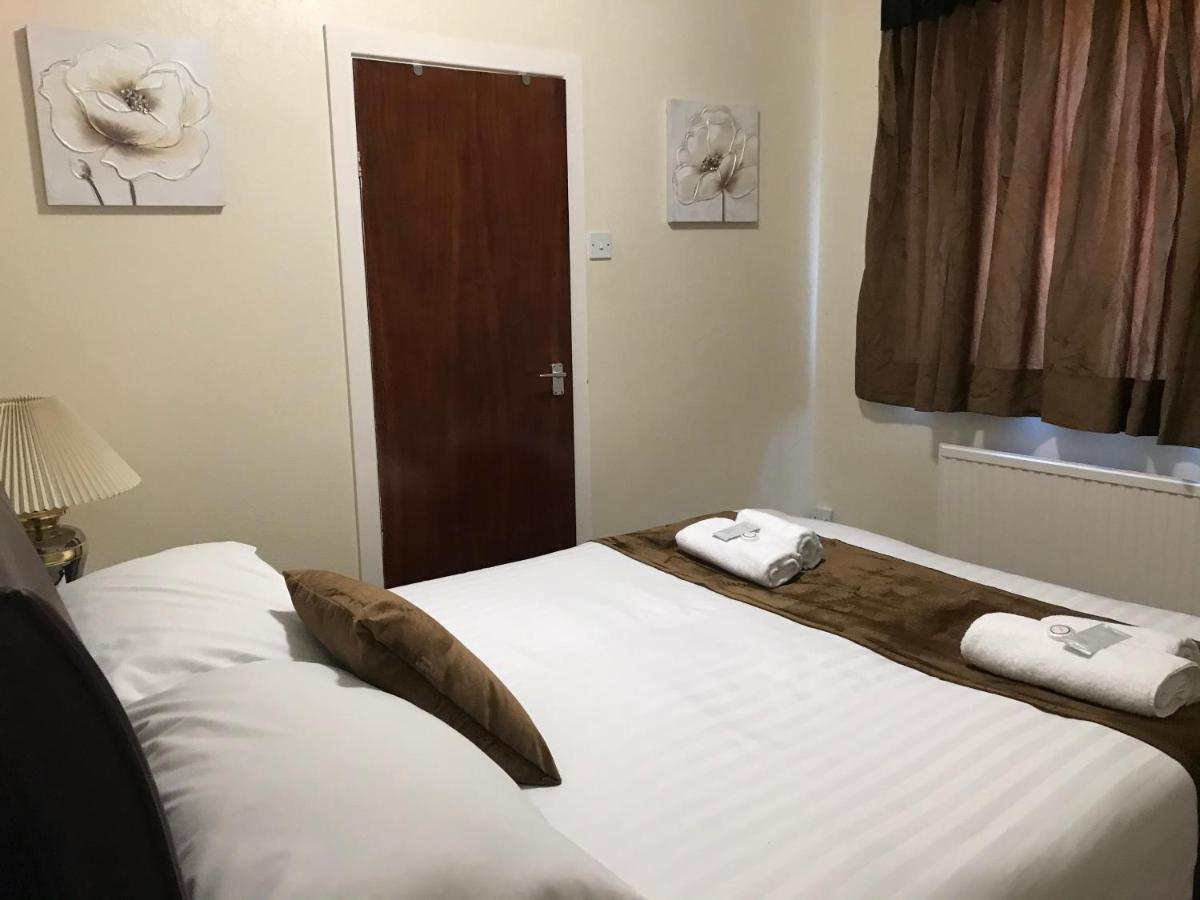 The Feathers Hotel Blackpool Buitenkant foto